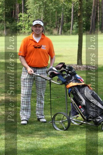 Ommen, 25 Mei 2009 Energy4all Golfdag 2009 op golfbaan Hooge Graven
met veel BN-ers, georganiseerd door golfpro Joost Hage en zijn vrouw Gina Hage
Toine Manders
Peter Smulders BV Eindhoven