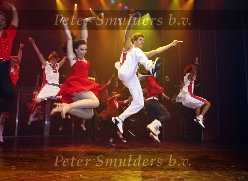 Tilburg 25 januari 2009
Premiere High school musical in de schouwburg van Tilburg met in de hoofdrollen Tommie Christiaan Nathalie v Gent Sarah Chronis Paul Boereboom Maickel Leijenhorst en Natalie la Rose.
Peter Smulders bv