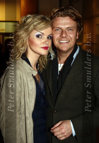 Amsterdam 2 maart 2009
Modeshow Jos Raak bij Loods 6 in Amsterdam. Tooske Ragas Breugem met man Bastiaan Ragas
Peter Smulders bv
