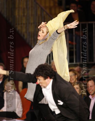 Amsterdam 17 december 2007
Opnames kerstcircus Tros met Tooske Ragas Breugem zwanger. Bastiaan Ragas speelt mee in een act.