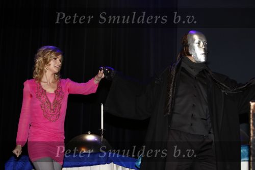 Zaandam 27 januari 2009
Voorjaarspresentatie sbs6 in het zaantheater. The Mask van de Uri Geller show met Tooske Ragas
Peter Smulders bv