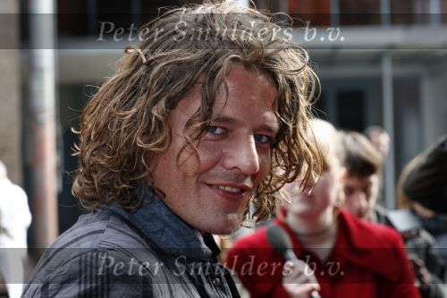 Amsterdam 5 april 2009
Premiere mijn vader is detective in Tuschinski. Tygo Gernandt met zijn vriendin Eva v d Wijdeven
Peter Smulders bv