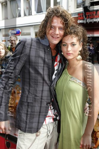 Amsterdam 5 april 2009
Premiere mijn vader is detective in Tuschinski. Tygo Gernandt met zijn vriendin Eva v d Wijdeven
Peter Smulders bv
