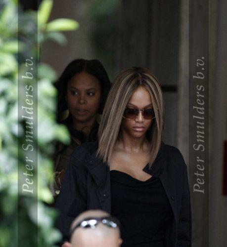 Amsterdam 230608
Tyra Banks verlaat het Amstel hotel. 
Ze is hier voor opnames van America\'s Next Top Model.