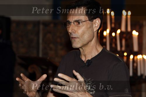 Esbeek 12 maart 2008
Uri geller bij presentatie van tijdschrift Roland Jan Heyn.
Peter Smulders bv