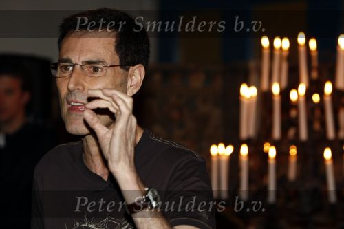 Esbeek 12 maart 2008
Uri geller bij presentatie van tijdschrift Roland Jan Heyn.
Peter Smulders bv