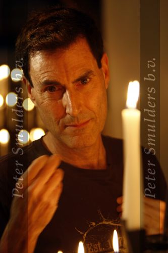 Esbeek 12 maart 2008
Uri geller bij presentatie van tijdschrift Roland Jan Heyn.
Peter Smulders bv