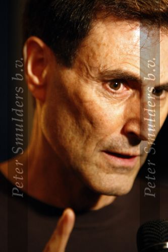Esbeek 12 maart 2008
Uri geller bij presentatie van tijdschrift Roland Jan Heyn.
Peter Smulders bv