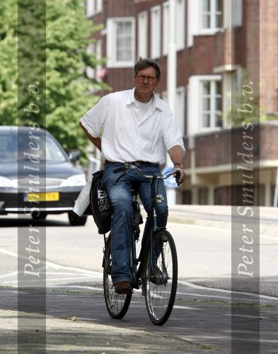 Amsterdam 2 juni 2008
Ursul de Geer op de fiets in amsterdam.
Peter Smulders bv