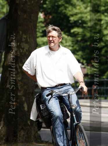 Amsterdam 2 juni 2008
Ursul de Geer op de fiets in amsterdam.
Peter Smulders bv
