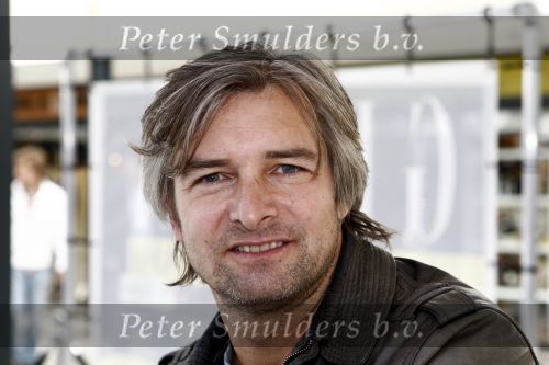 Amsterdam 12 mei 2009
Het blad Grazia organiseert samen met vespa scooters een leuke rally door amsterdam heen. Victor Reinier
Peter Smulders bv