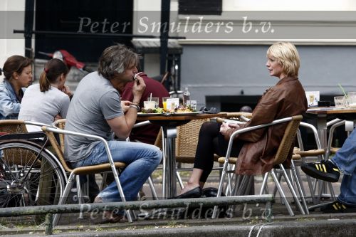 Amsterdam 23 mei 2009
Victor Reinier met zijn (ex) vriendin Kim Petit op een terrasje.
Peter Smulders bv