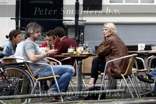 Amsterdam 23 mei 2009
Victor Reinier met zijn (ex) vriendin Kim Petit op een terrasje.
Peter Smulders bv