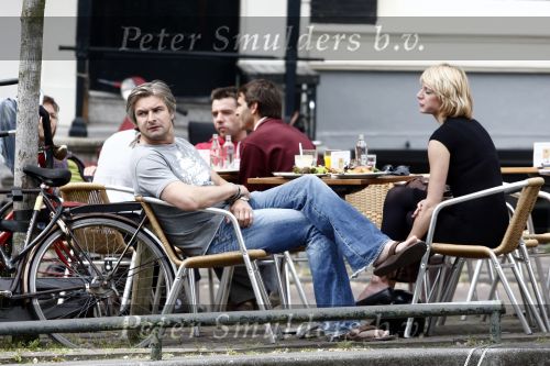 Amsterdam 23 mei 2009
Victor Reinier met zijn (ex) vriendin Kim Petit op een terrasje.
Peter Smulders bv