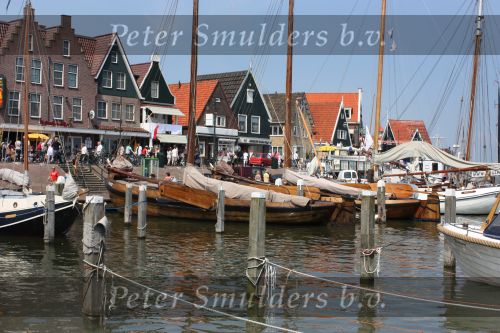 Volendam, 9 Juni 2008
Volendam vanaf de dijk, de Vissershaven, Visafslag, aankomst volendam vanaf het Ijsselmeer