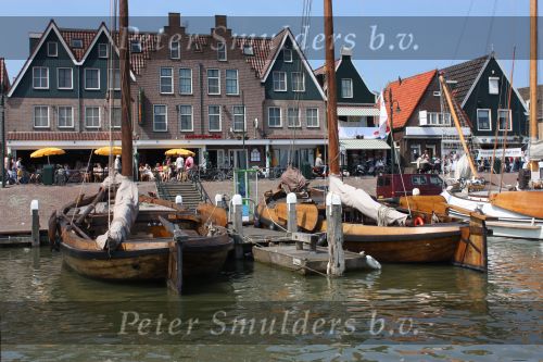 Volendam, 9 Juni 2008
Volendam vanaf de dijk, de Vissershaven, Visafslag, aankomst volendam vanaf het Ijsselmeer
