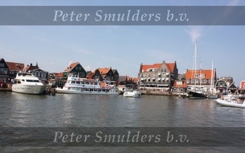 Volendam, 9 Juni 2008
Volendam vanaf de dijk, de Vissershaven, Visafslag, aankomst volendam vanaf het Ijsselmeer