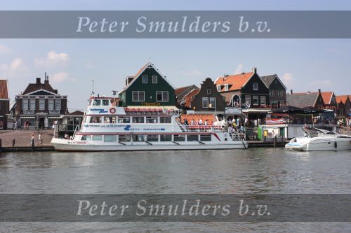 Volendam, 9 Juni 2008
Volendam vanaf de dijk, de Vissershaven, Visafslag, aankomst volendam vanaf het Ijsselmeer