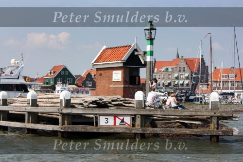 Volendam, 9 Juni 2008
Volendam vanaf de dijk, de Vissershaven, Visafslag, aankomst volendam vanaf het Ijsselmeer