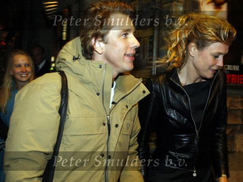 Amsterdam 22 januari 2009
Premiere Valkyrie in Tuschinski. Sophie Hilbrand en en Waldemar Torenstra
Peter Smulders bv