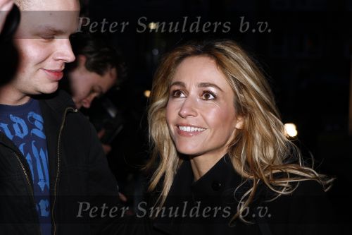 Amsterdam 9 februari 2008
Wendy v Dijk met haar broer Mike bij de Rembrandt awrds in hotel Arena.
Peter Smulders bv
