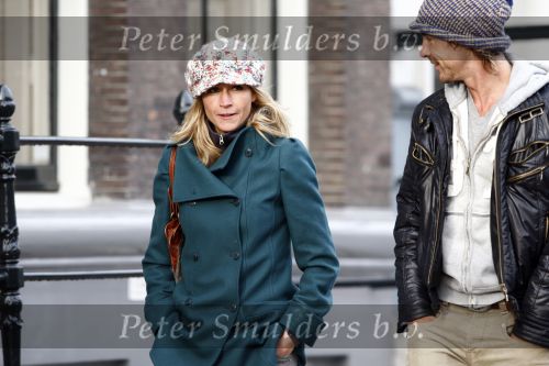 Amsterdam 30 januari 2008
Wendy v Dijk en Chris Zegers aan het winkelen in Amsterdam.