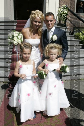 Maarssen 18 juni 2005
Wesley Sneijder en Ramona Streekstra trouwen .
 Wesley en Ramona  
Peter Smulders bv