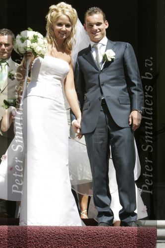 Maarssen 18 juni 2005
Wesley Sneijder en Ramona Streekstra trouwen .
 Wesley en Ramona  
Peter Smulders bv