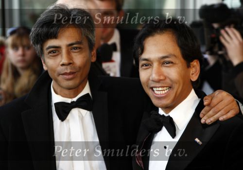 Rotterdam 20 april 2008
Premiere les Miserables  in het nieuwe Luxor theater. Wibi Soerjadi met broer
Peter Smulders bv
