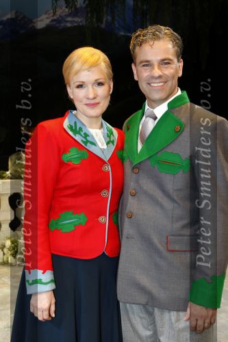 Kaatsheuvel 28 september 2008
Premiere Sound of Music met in de hoofdrollen Wieneke Remmers en Rein Kolpa in het efteling theater.
Peter Smulders bv