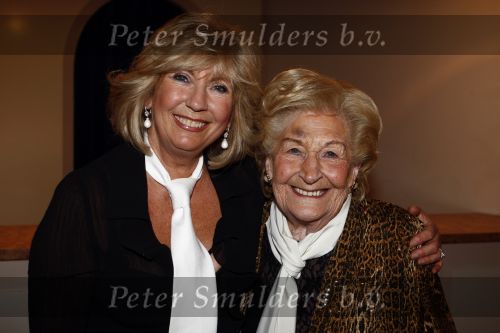 Hilversum 11 januari 2009
Willeke Alberti foundation bij studio 21. Willeke met haar moeder Ria
Peter Smulders bv