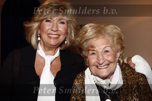 Hilversum 11 januari 2009
Willeke Alberti foundation bij studio 21. Willeke met haar moeder Ria
Peter Smulders bv