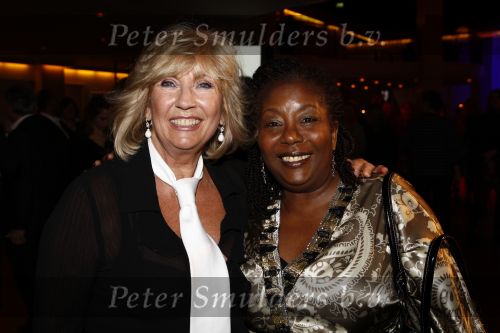 Hilversum 11 januari 2009
Willeke Alberti foundation bij studio 21. Willeke met Chris Comvalius
Peter Smulders bv