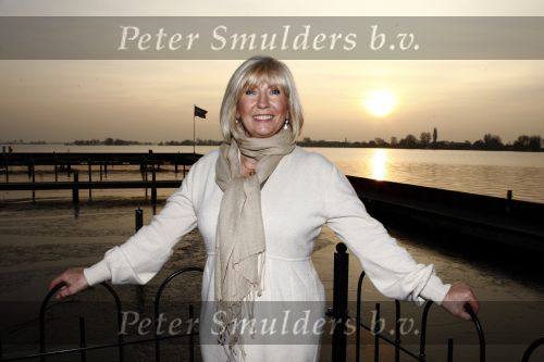 Loosdrecht 29 januari 2009
Presentatie dvd Ria Valk in Golden tulip hotel. Willeke Alberti
Peter Smulders bv