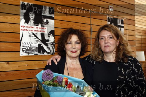 Amsterdam 15 april 2008
Viewing  documentaire van Mijn moeder, de actrice willeke v Ammelrooy  gemaakt door haar dochter Denise Janzee. Marco Bakker was ook aanwezig.
Peter Smulders bv