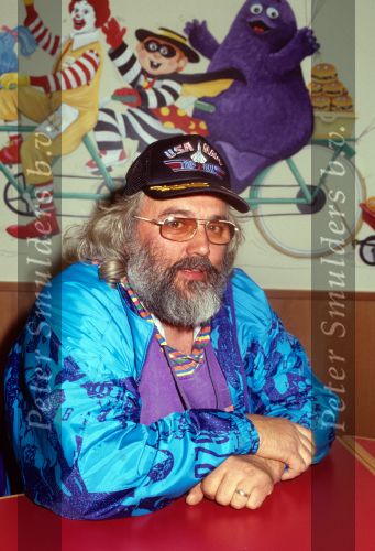 1995 De inmiddels overleden zanger Willm Duyn