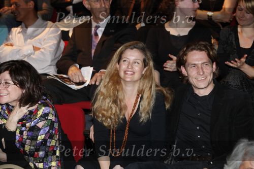 Den Haag 2 april 2009
Opening / premiere van filmdagen in Den Haag. Willemijn Verloop zwanger met haar man
Peter Smulders bv