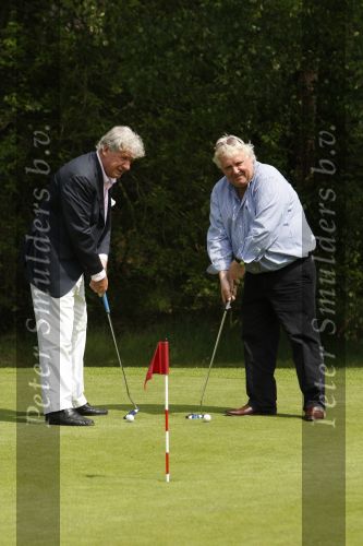 Ommen, 25 Mei 2009 Energy4all Golfdag 2009 op golfbaan Hooge Graven
met veel BN-ers, georganiseerd door golfpro Joost Hage en zijn vrouw Gina Hage
Willibrord Frequin
Peter Smulders BV Eindhoven