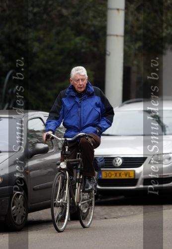 Amsterdam 16 januari 2009
Wim kok op zijn fiets in Amsterdam.
Peter Smulders bv