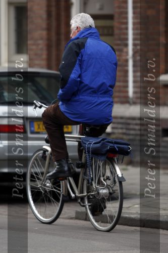 Amsterdam 16 januari 2009
Wim kok op zijn fiets in Amsterdam.
Peter Smulders bv