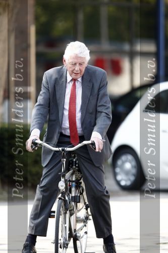 Amsterdam 20 april 2009
Wim Kok op de fiets in amsterdam.
Peter Smulders bv