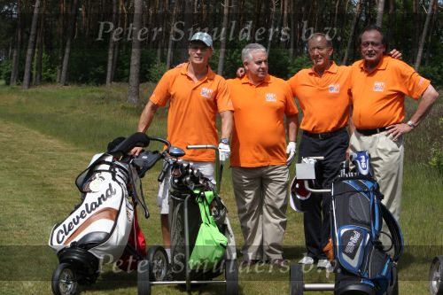 Ommen, 25 Mei 2009 Energy4all Golfdag 2009 op golfbaan Hooge Graven
met veel BN-ers, georganiseerd door golfpro Joost Hage en zijn vrouw Gina Hage
Winston Post
Peter Smulders BV Eindhoven