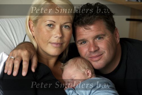 Zaandam 10 juli 2008
Wolter Kroes en Tessa Kroes met hun zoon Thomas in het ziekenhuis.