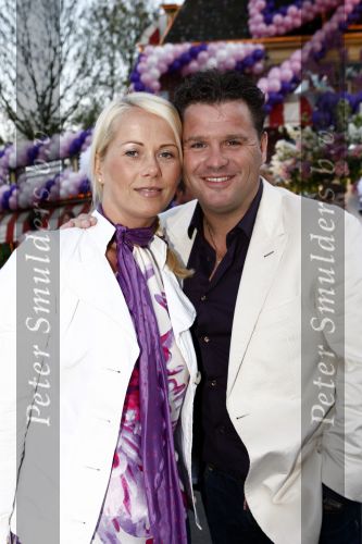 Amsterdam 27 april 2009
Feestje van Gerard Joling voor zijn 49e verjaardag bij cafe het Kalfje. Wolter en Tessa Kroes
Peter Smulders bv