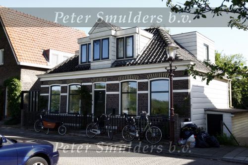 Amsterdam 12 mei 2009
Huis van Wouter Bos . Hij wil verbouwen maar er is asbest gevonden.
Peter Smulders bv