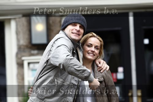 Amsterdam 27 april 2009
Xander de Buisonje met zijn vriendin en verloofde Sophie.
Peter Smulders bv