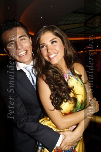 Hilversum 5 maart 2009
Uitreiking gouden buma harpen in studi 21. Jan Smit krijgt uit handen van Marco Borsato de ouvre award. Yolanthe Cabau v Kasbergen presenteert het programma   
Peter Smulders bv