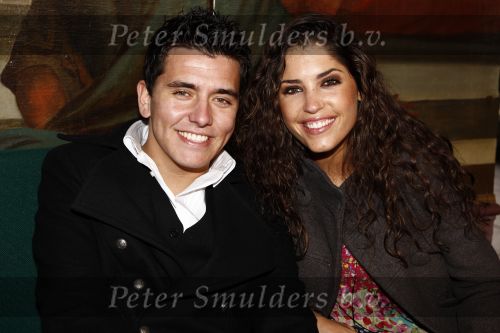 Volendam 16 november 2008
Jan Smit en Yolanthe Cabau v Kasbergen bij trouwen van Aloys en Kim Buys. Jan was getuige van Aloys.
Peter Smulders bv