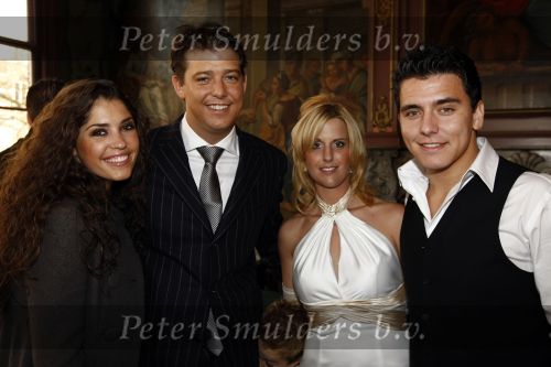 Volendam 16 november 2008
Jan Smit en Yolanthe Cabau v Kasbergen bij trouwen van Aloys en Kim Buys. Jan was getuige van Aloys.
Peter Smulders bv