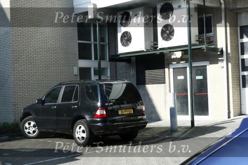 Vianen 23 en 24 mei 2009
De auto van Yolanthe Cabau v Kasbergen voor motel v d Valk in Vianen s\'a vonds en de volgende ochtend. Ze was er samen met Wesley Sneijder.
Peter Smulders bv